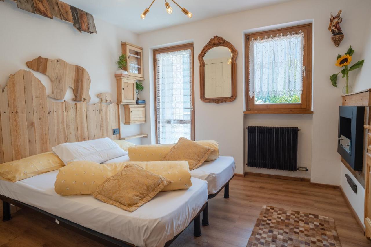 Appartement La Pìcola Cèsa de Sèn Nicolò à Mazzin Extérieur photo