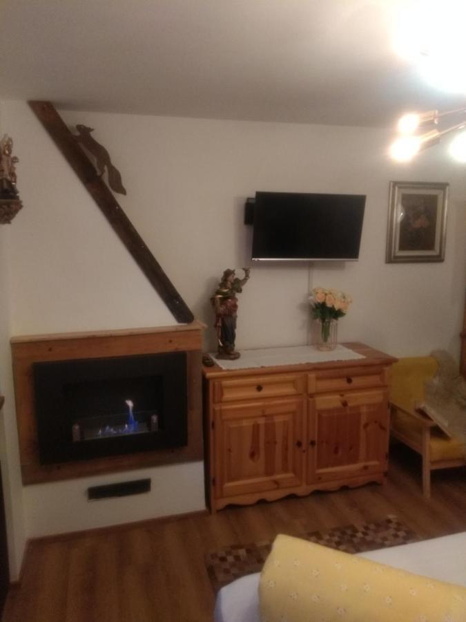 Appartement La Pìcola Cèsa de Sèn Nicolò à Mazzin Extérieur photo