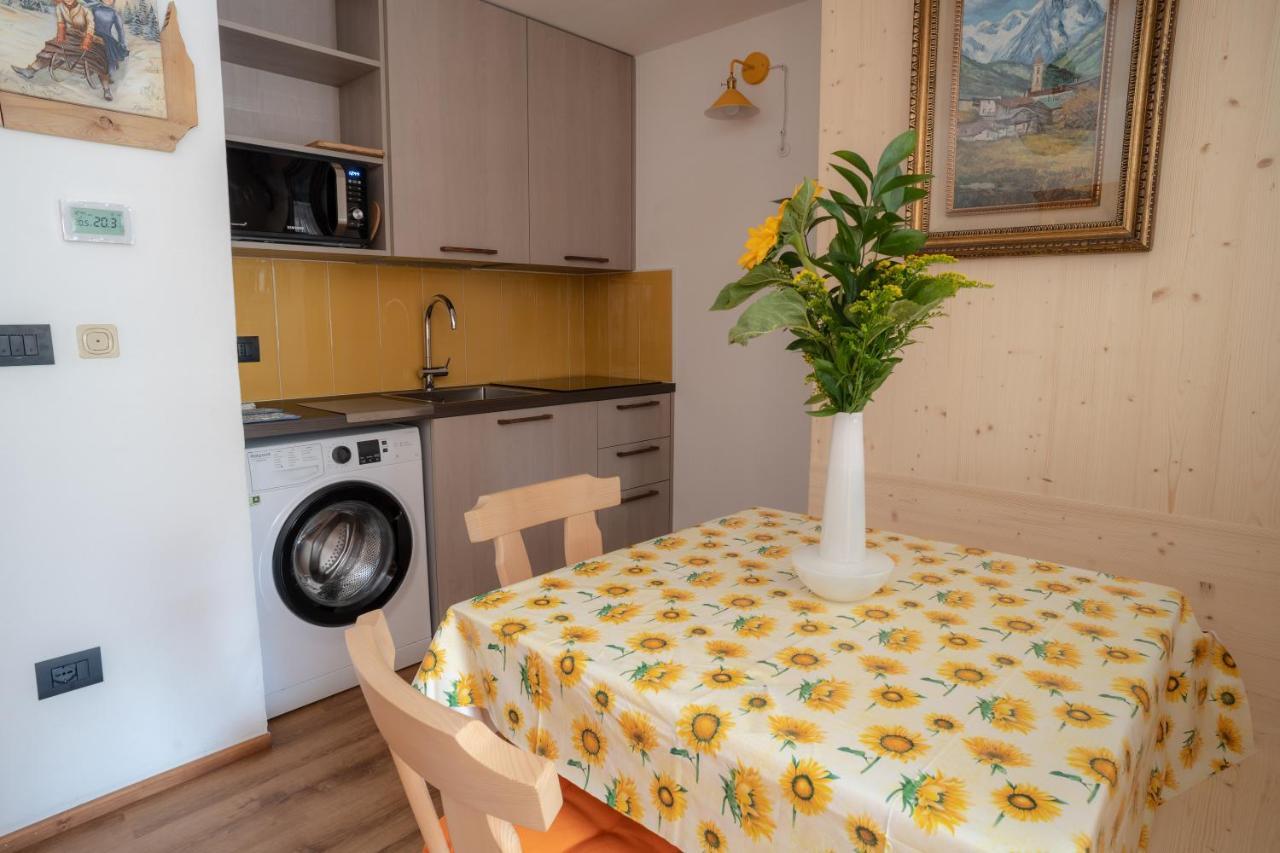 Appartement La Pìcola Cèsa de Sèn Nicolò à Mazzin Extérieur photo