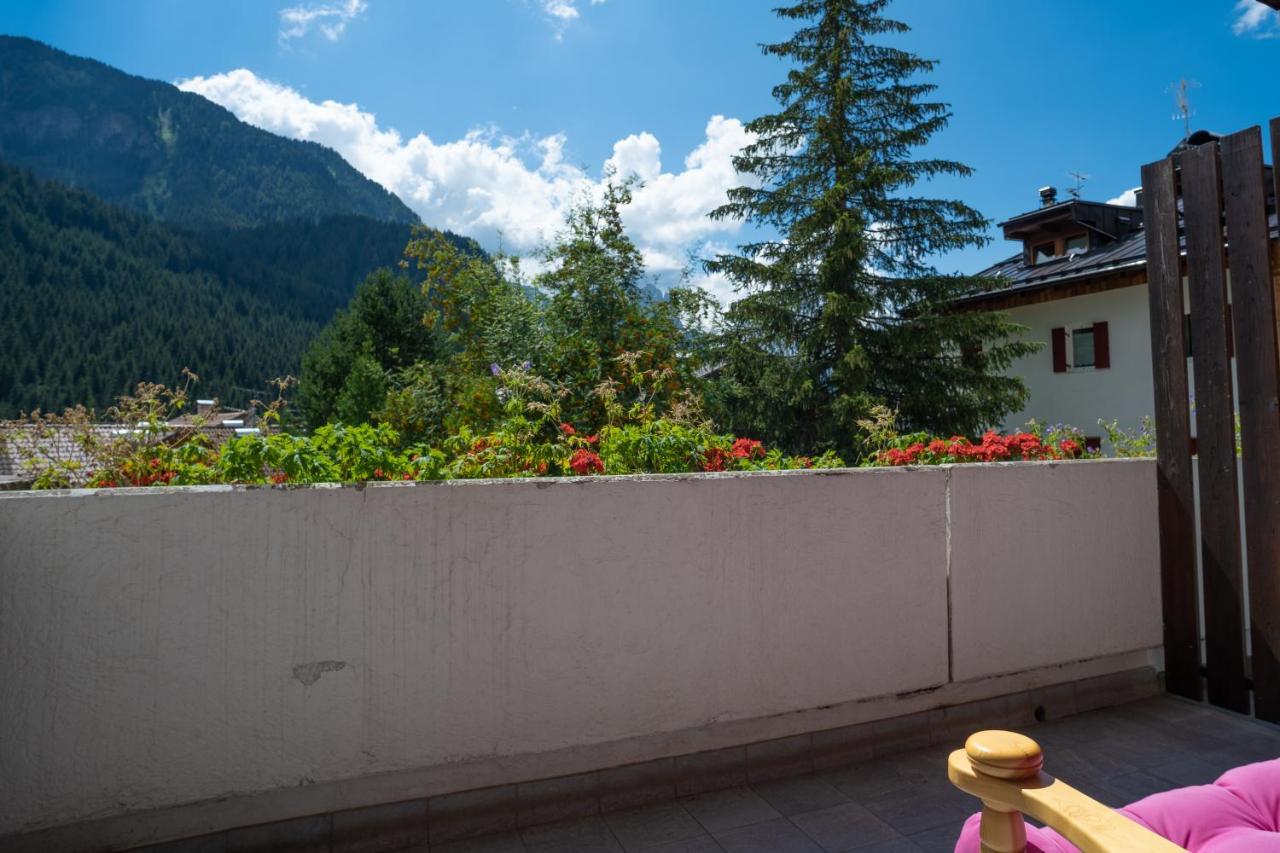 Appartement La Pìcola Cèsa de Sèn Nicolò à Mazzin Extérieur photo